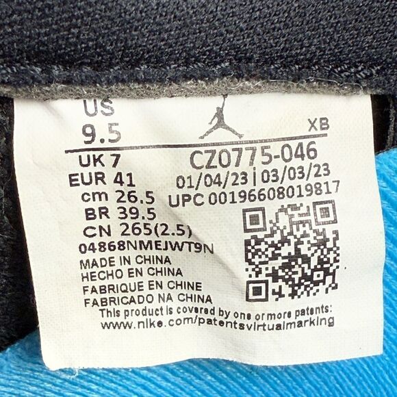 Nike Air Jordan 1 Low OG "UNC to Chicago" sneakers womens size 9.5 (men’s 8) - Picture 8 of 9